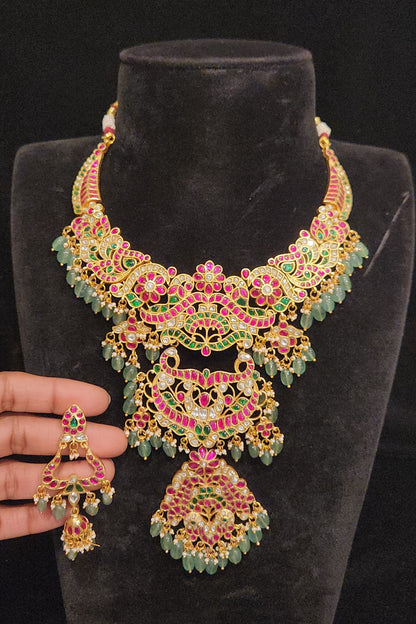 Versatile 3-in-1 Jadau Kundan Detachable Pendant Necklace Set