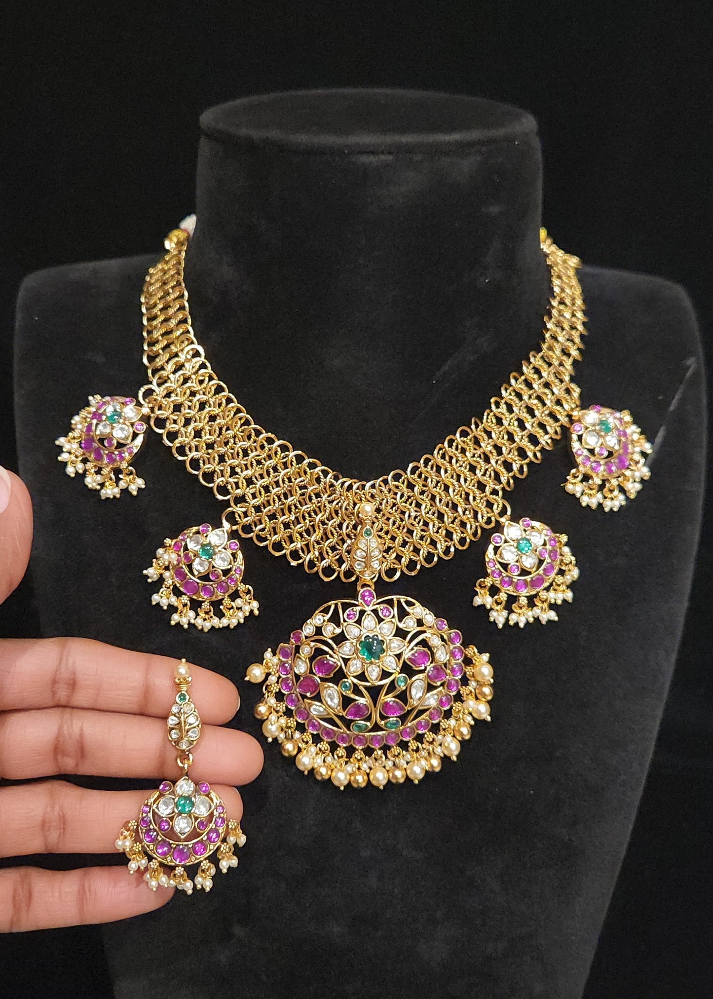 Traditional Kundan Floral Mesh Chain Neckset