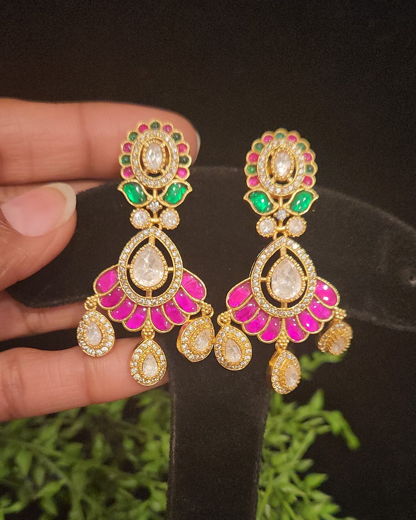 Elegant Floral Tear Drop Kundan and Mossanite Earrings
