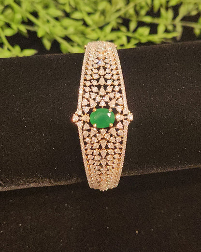 Regal Emerald Diamond Finish Bracelet
