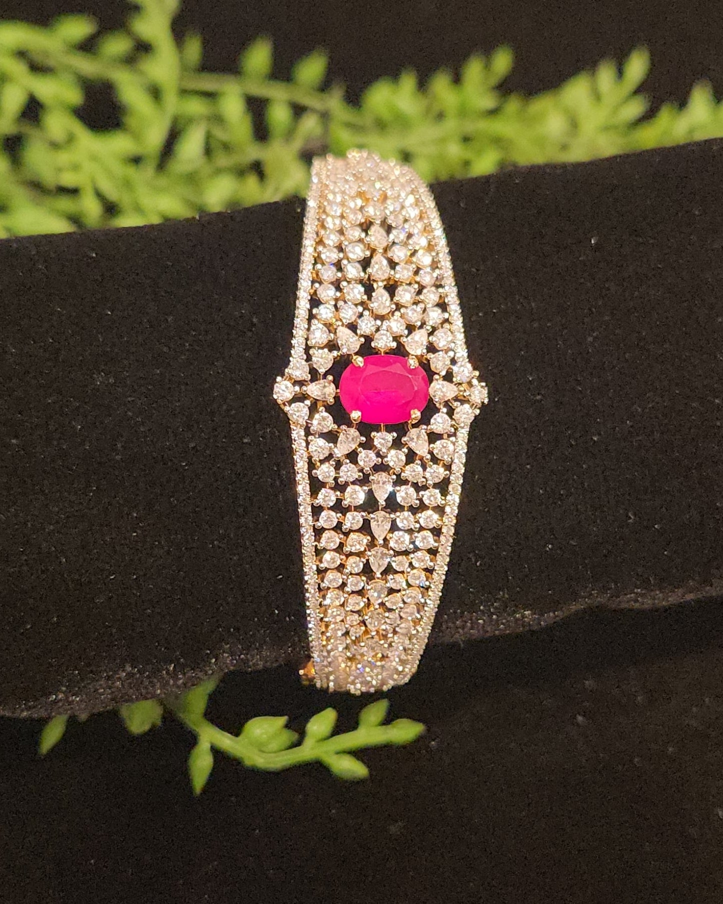 Regal Emerald Diamond Finish Bracelet