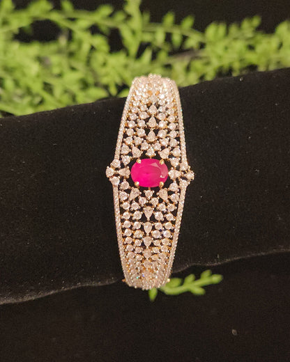 Regal Emerald Diamond Finish Bracelet