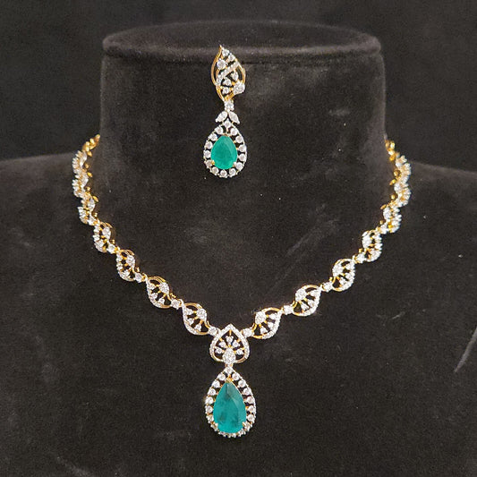 Designer Leaf Motif Necklace Set