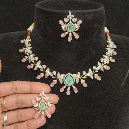 Floral Bead Necklace Set