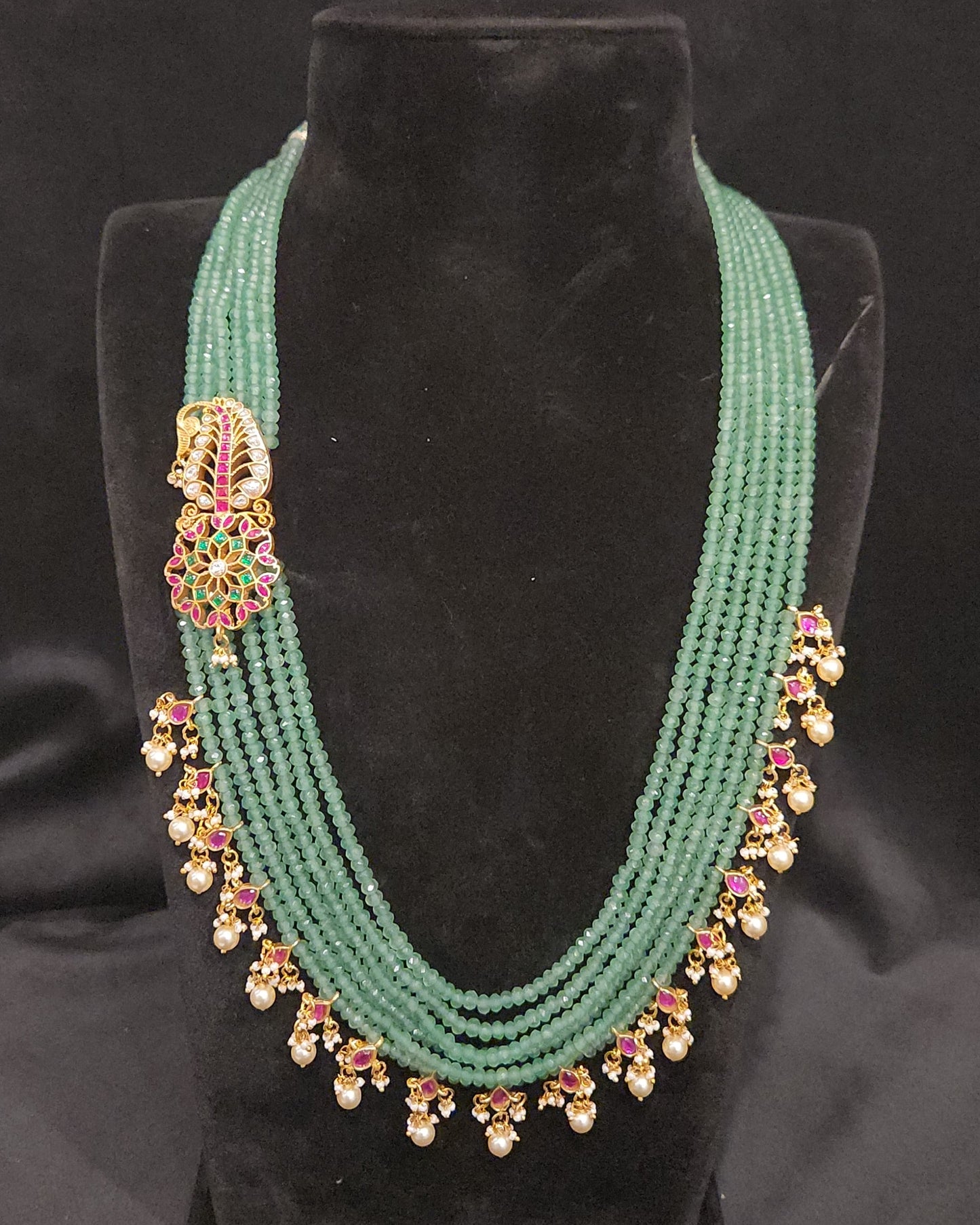 Majestic Six-Layered Onyx beads Kundan Haram