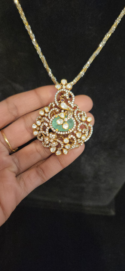 92.5 Silver Bird Design Pendant with Russian Green Stone