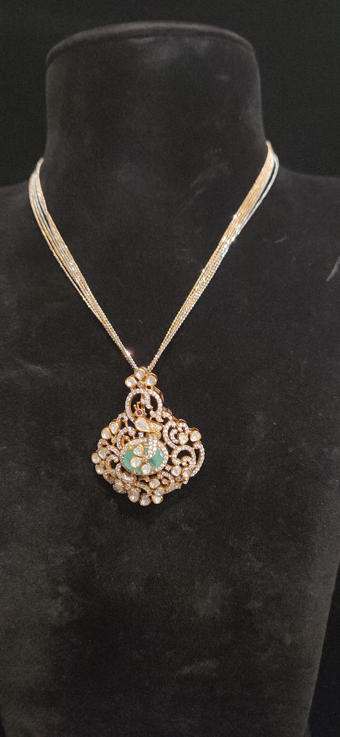 92.5 Silver Bird Design Pendant with Russian Green Stone