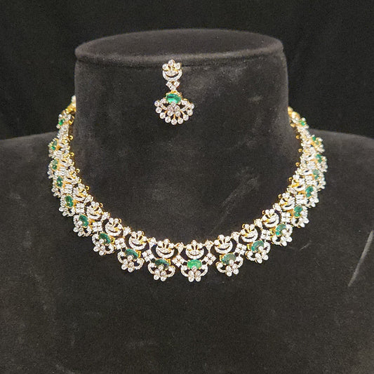 92,5 Silver Emerald Designer CZ Necklace Set