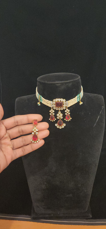 Traditional Rectangular Beads Choker