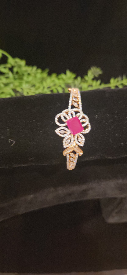 Statement Leaf CZ Large Center Stone Bracelet