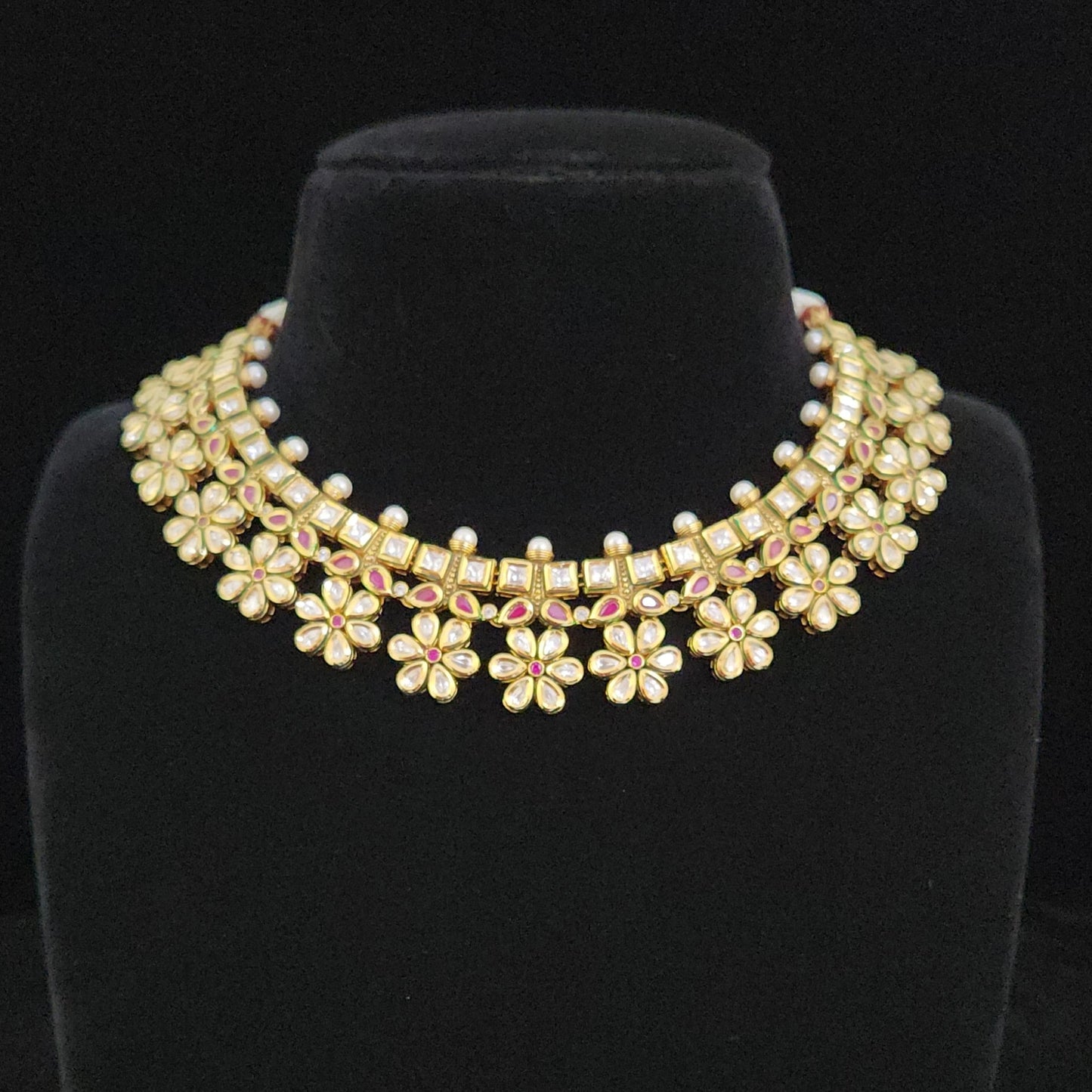 Elegant Floral Polki Kundan Designer Necklace Set