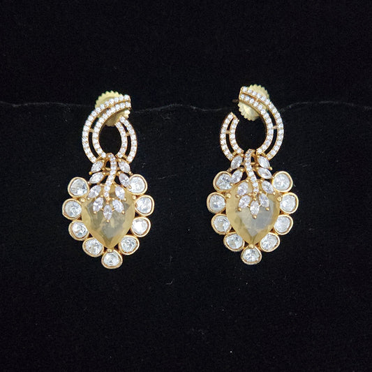 Adorable Strawberry Doublet Studs