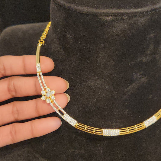 Designer Floral Gold Finish Kante Set With stylish studs