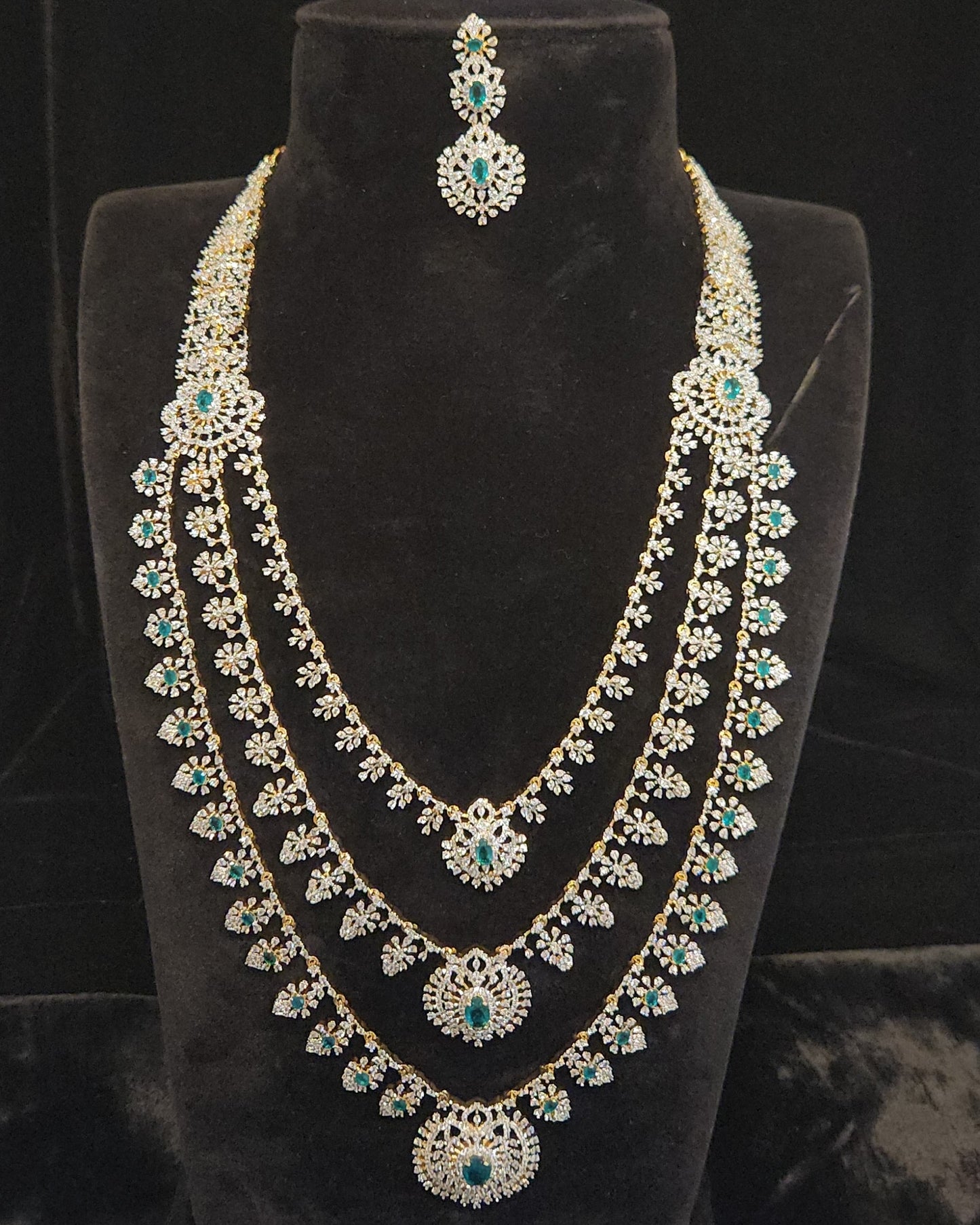 Diamond Finish Three-Layered CZ & Emerald Necklace Set