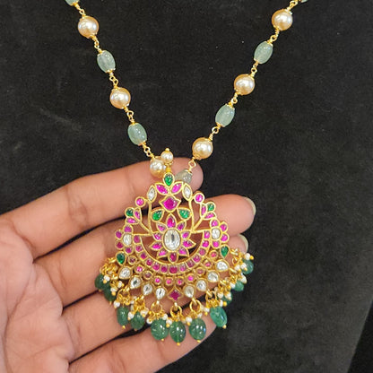 Floral Kundan Pendant with Strawberry Bead Mala