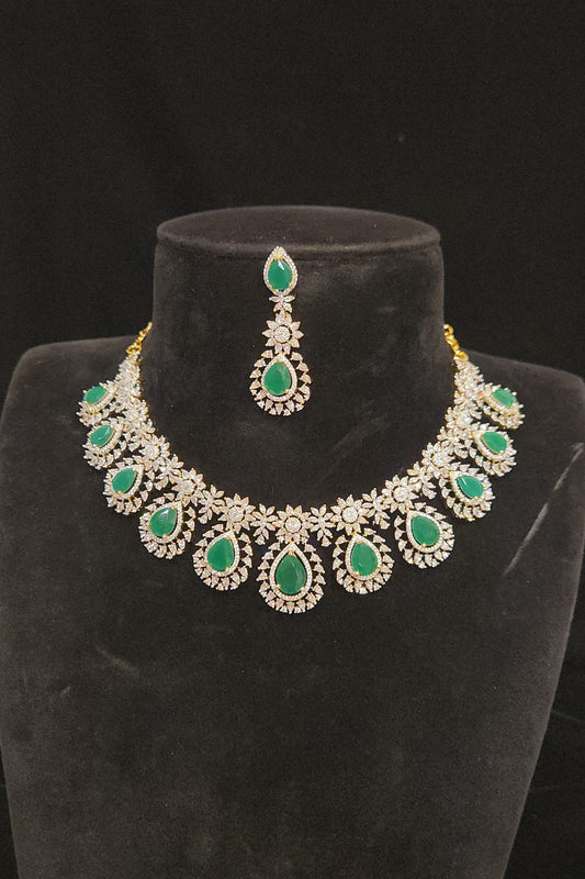 Grand Designer Emerald Teardrop Necklace Set