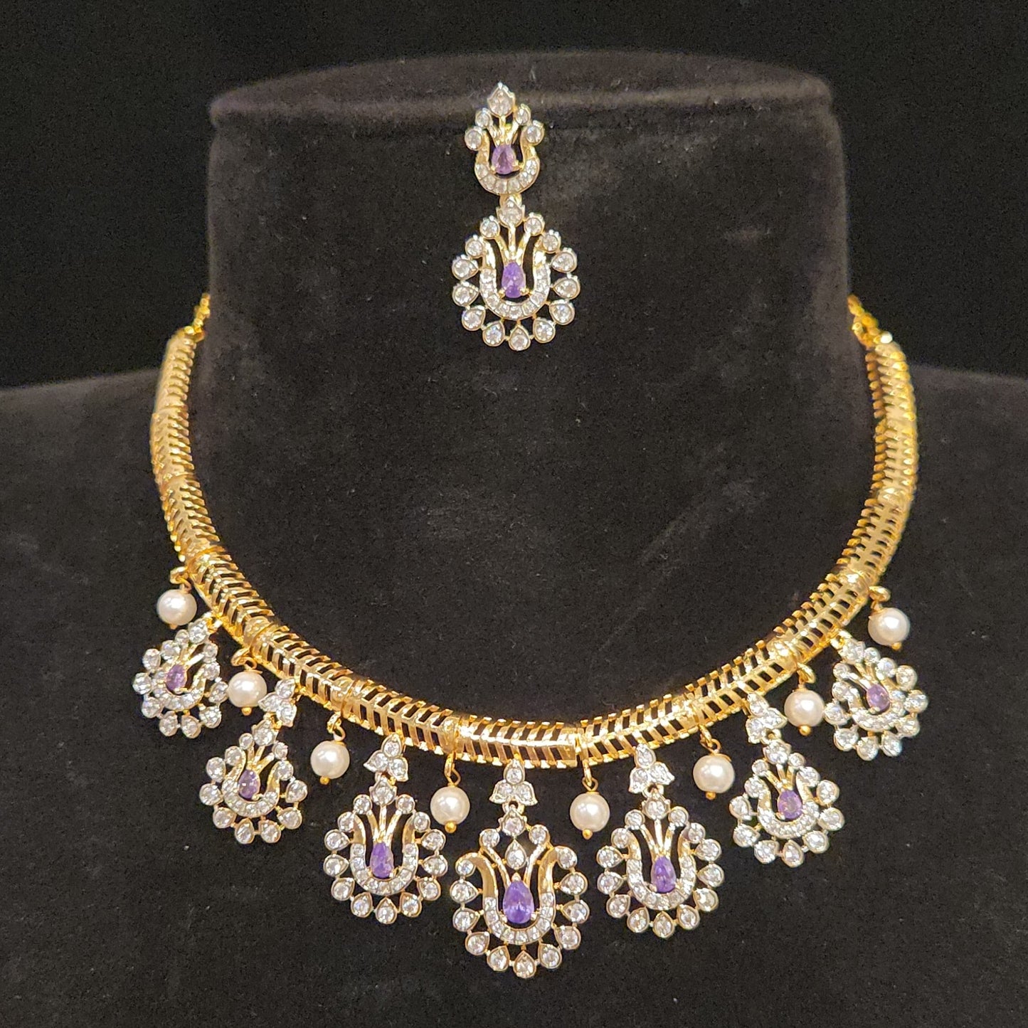 CZ Floral Motif Gold Finish Kante Set