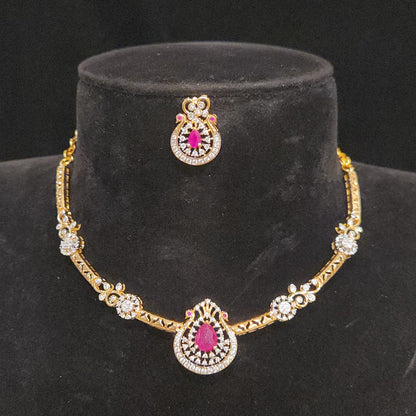 Tear Drop CZ Bird Motif Designer Kante Set