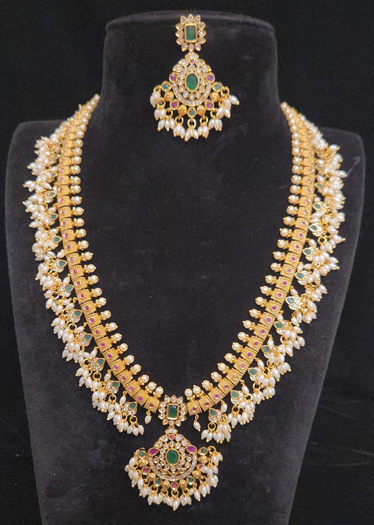 Traditional Matt Finish Guttapusalu Haram Set