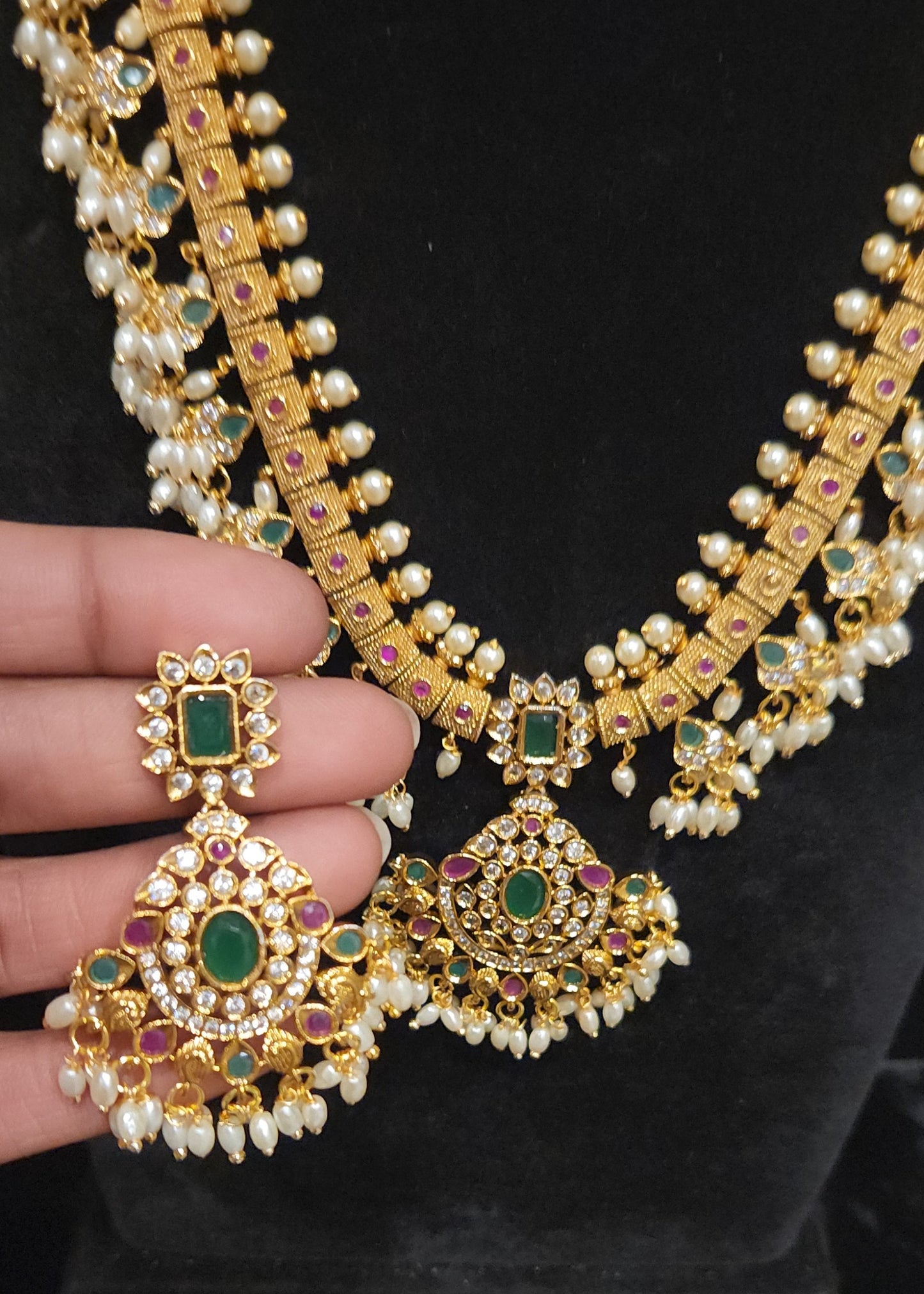 Traditional Matt Finish Guttapusalu Haram Set