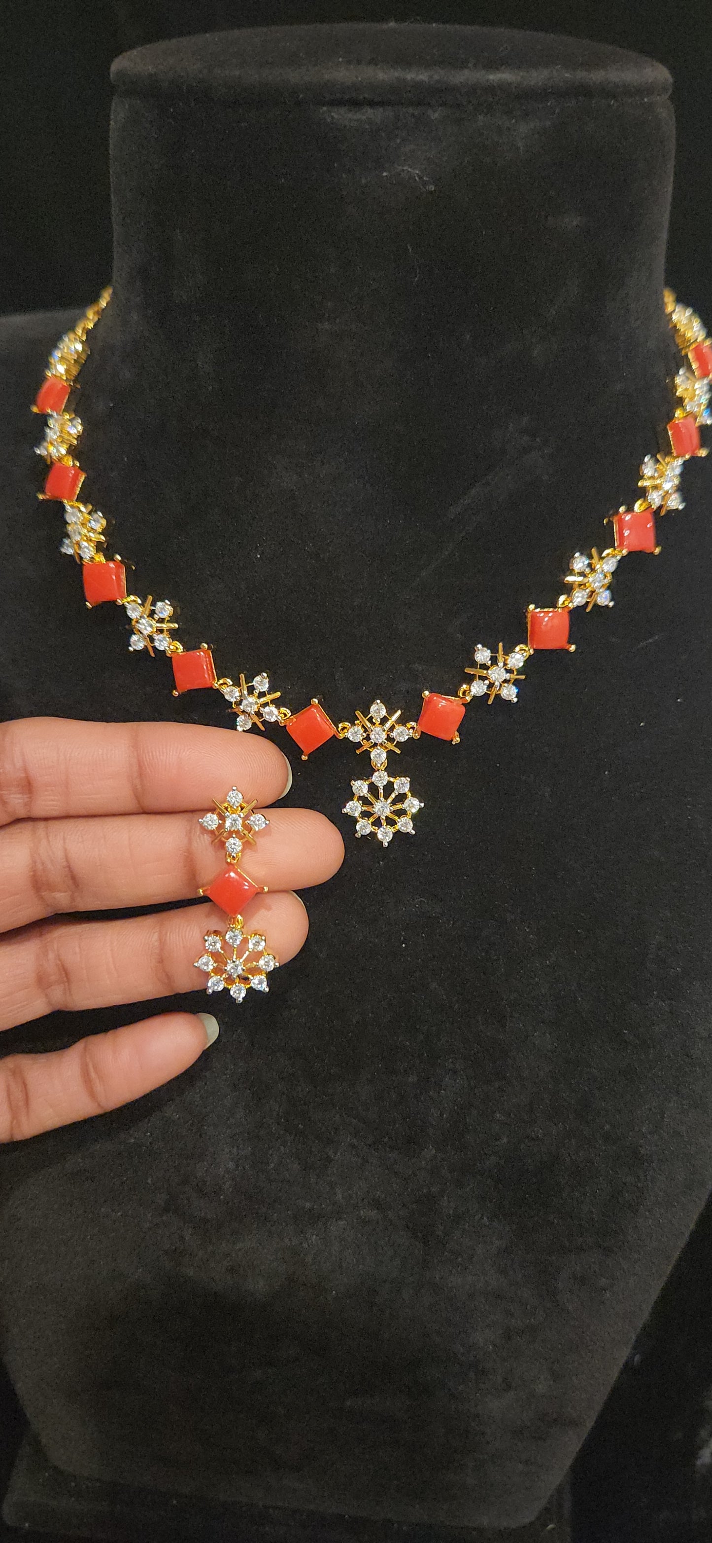 Rhombus Coral & Floral Designer Necklace Set