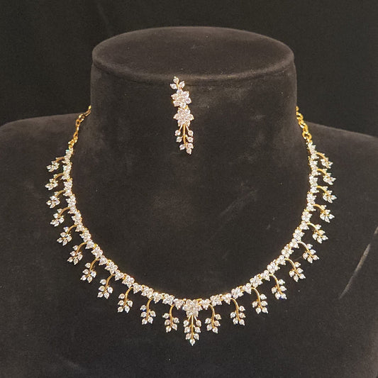 Designer Floral & Leaf Motif Necklace Set