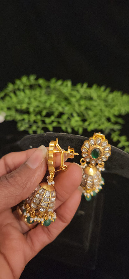 Elegant Green and White Kundan Jhumkas