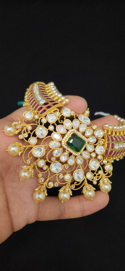 Luxurious Kundan Kante Necklace Set