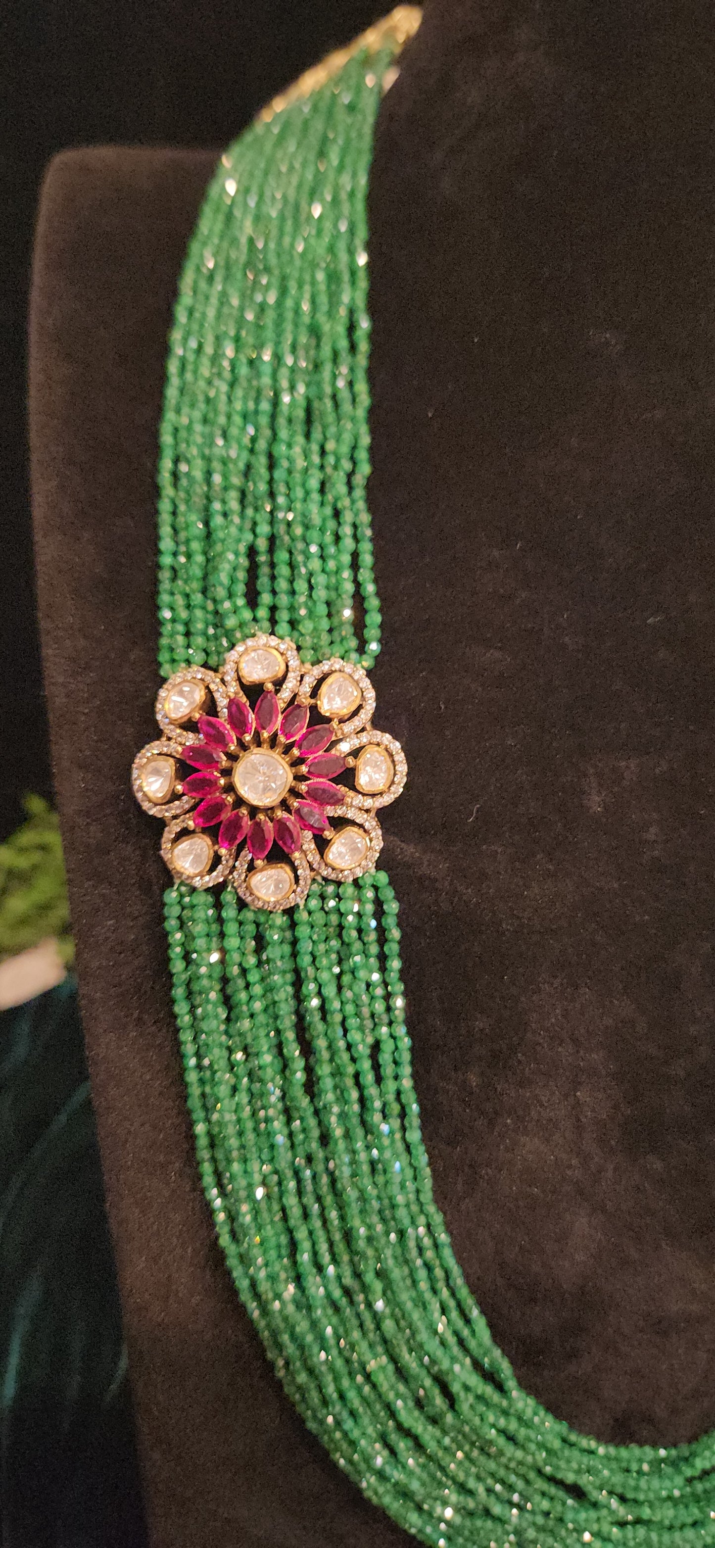 92.5 Silver Emerald Beads Haram With Brooch