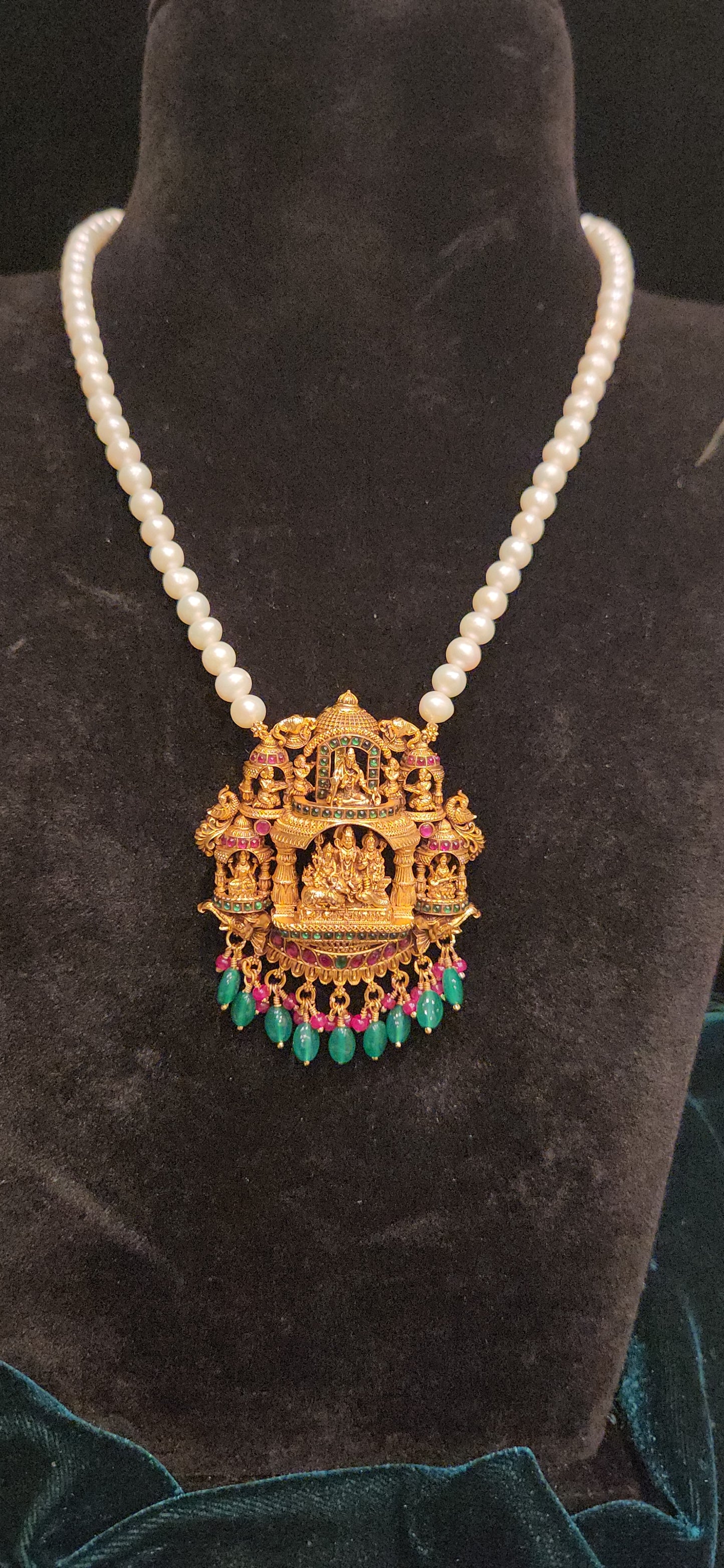 92.5 Silver Divine Temple Pearl Necklace