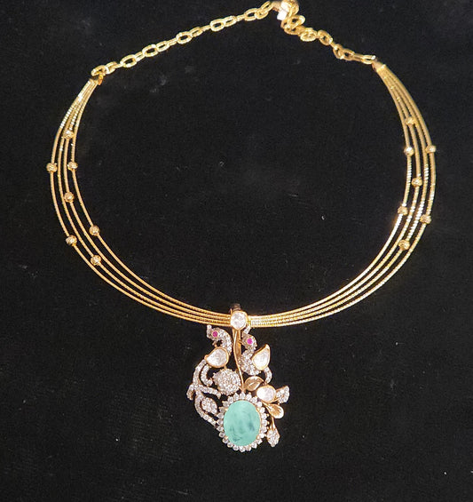 Elegant 92.5 Silver Emerald Floral Pendant Necklace