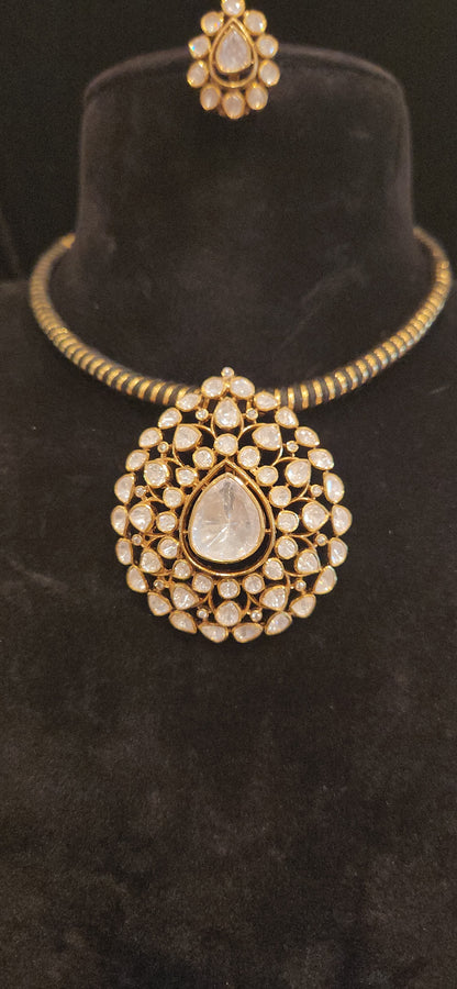 Royal Polki Moissanite Pendant Set with Goldfoil Hasli