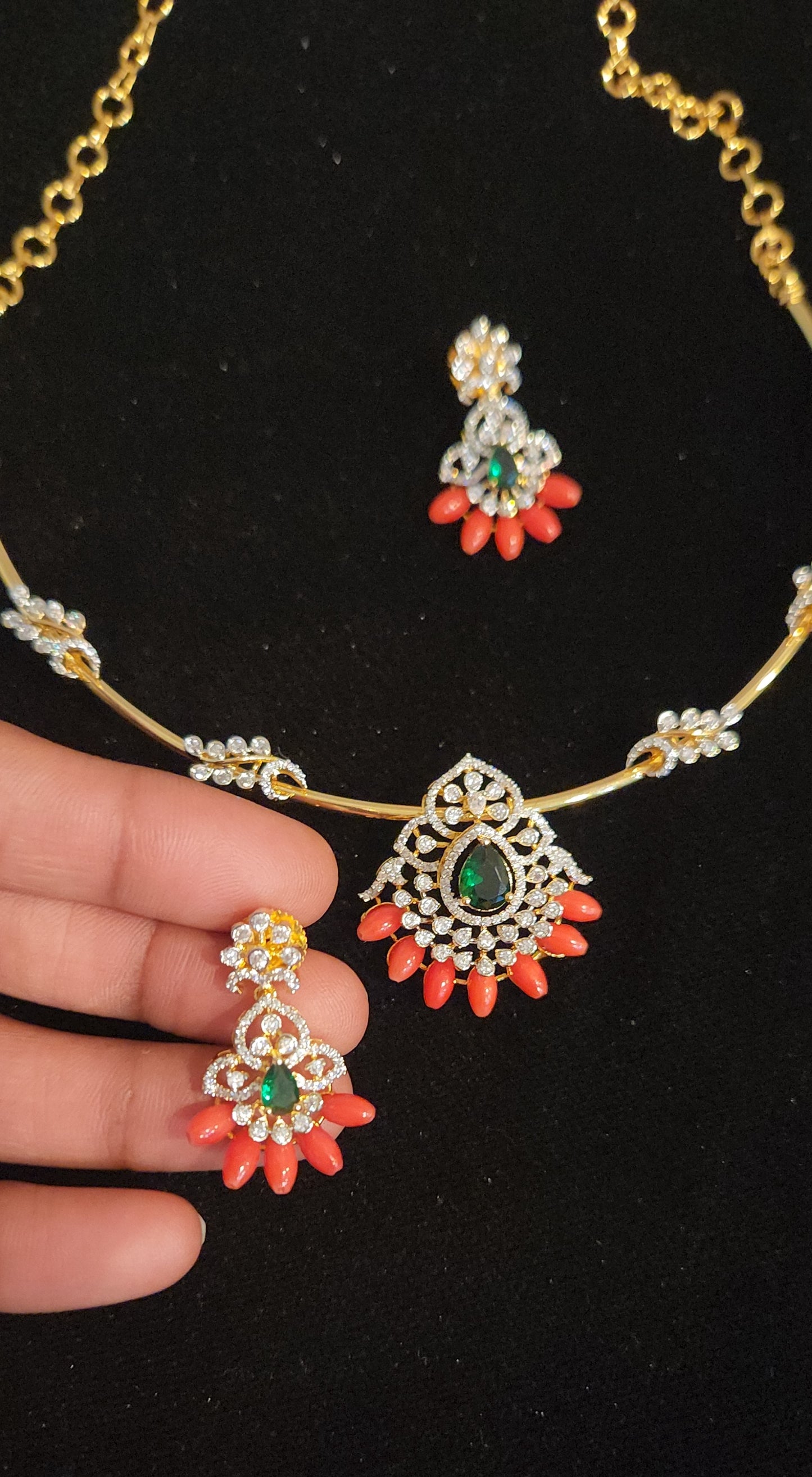 Elegant Green & Coral Hasli Set