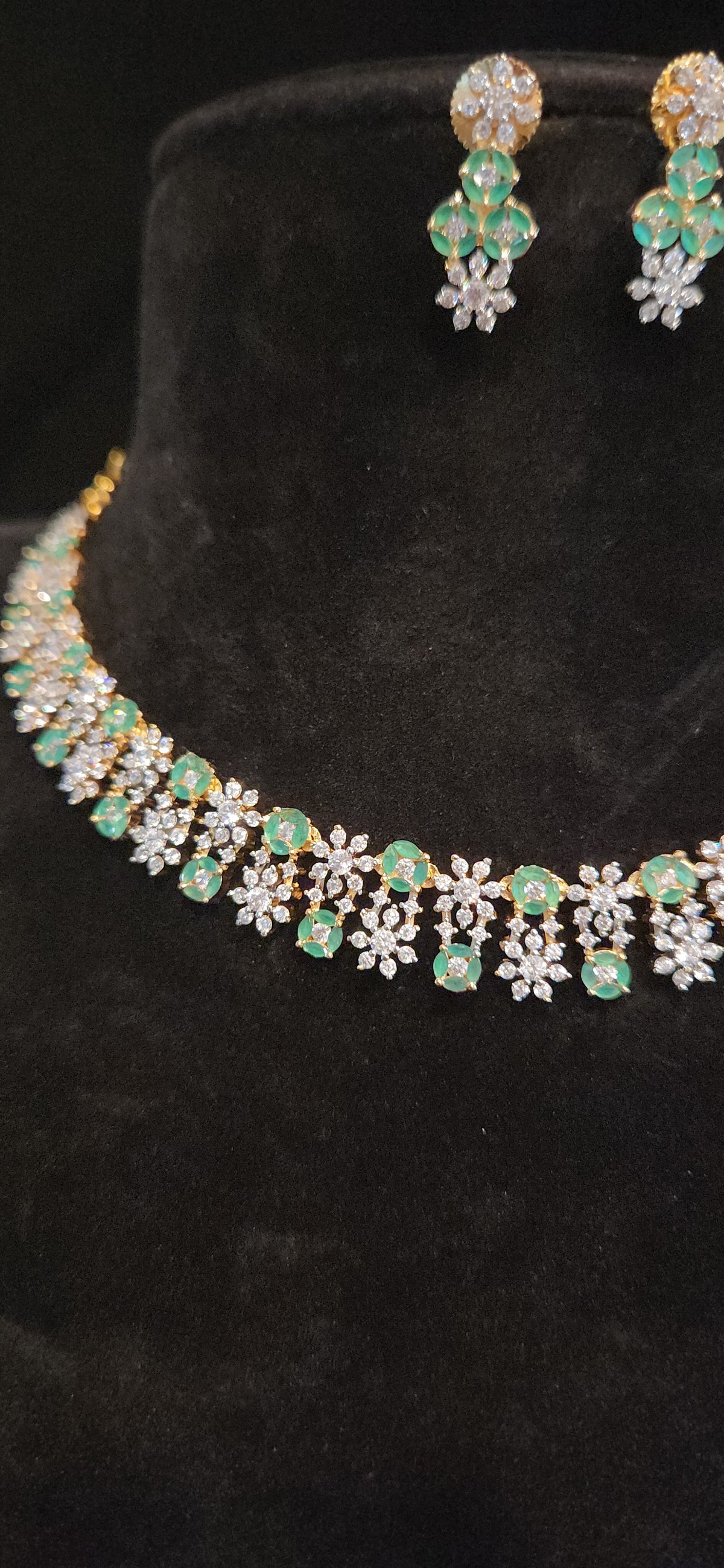 Luxury CZ Floral Necklace Set