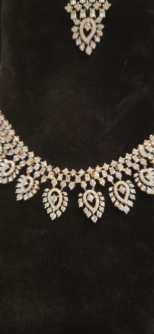 Luxury CZ Paisley Necklace Set