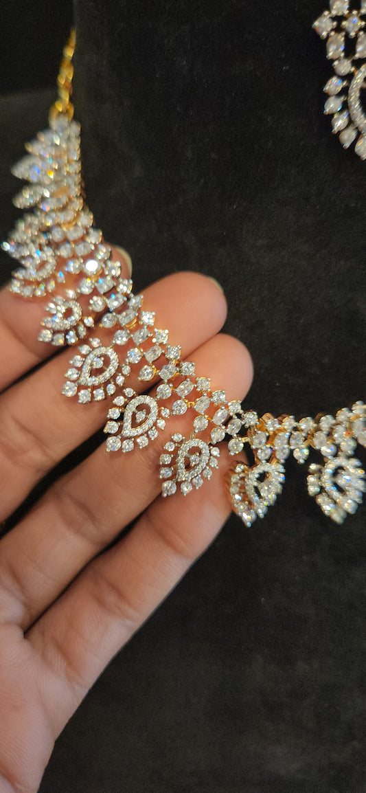 Luxury CZ Paisley Necklace Set