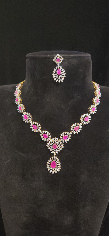 Luxury CZ Stone Necklace Set in Leaf shape