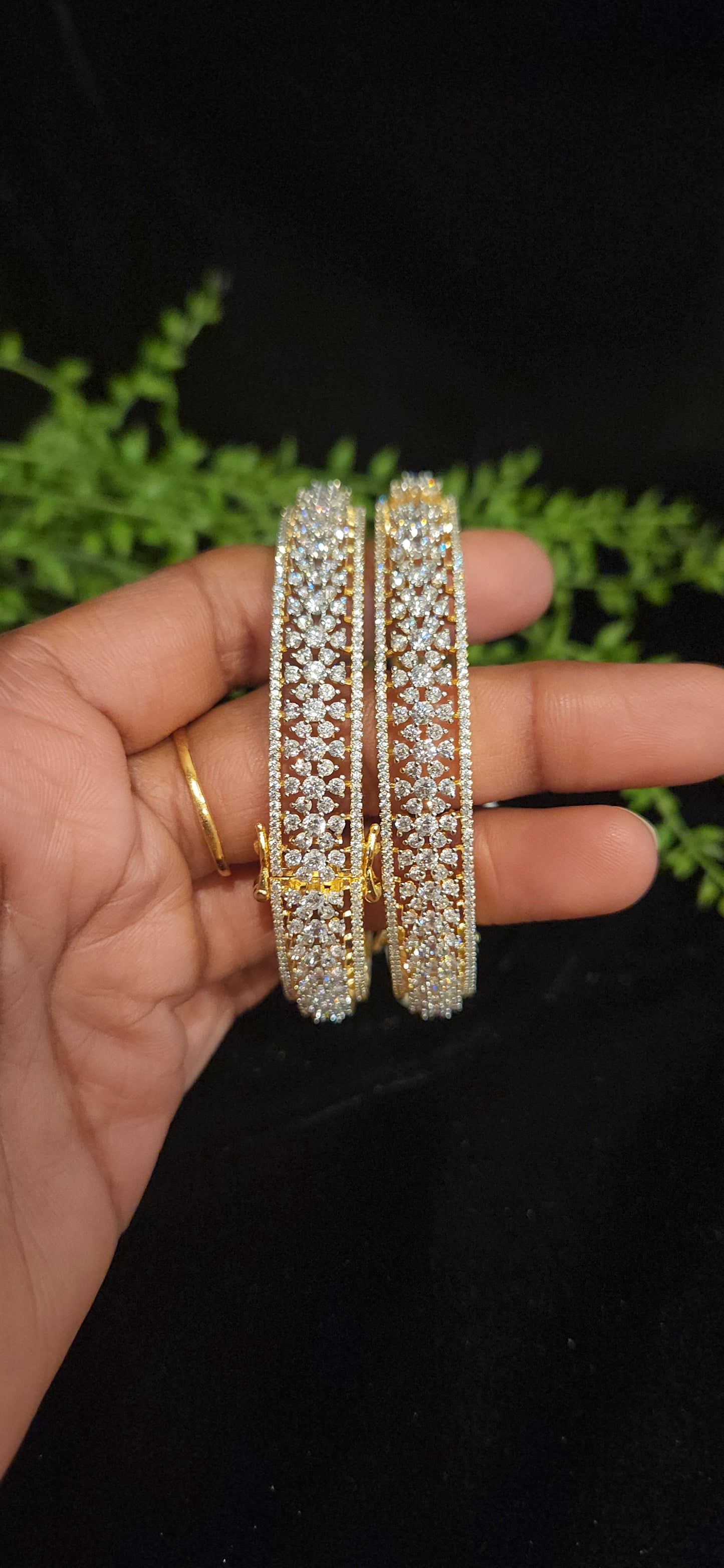 Luxury CZ Floral Openwork Gold-Plated Bangles