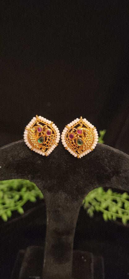 Leaf Design Peacock Pearl Studs