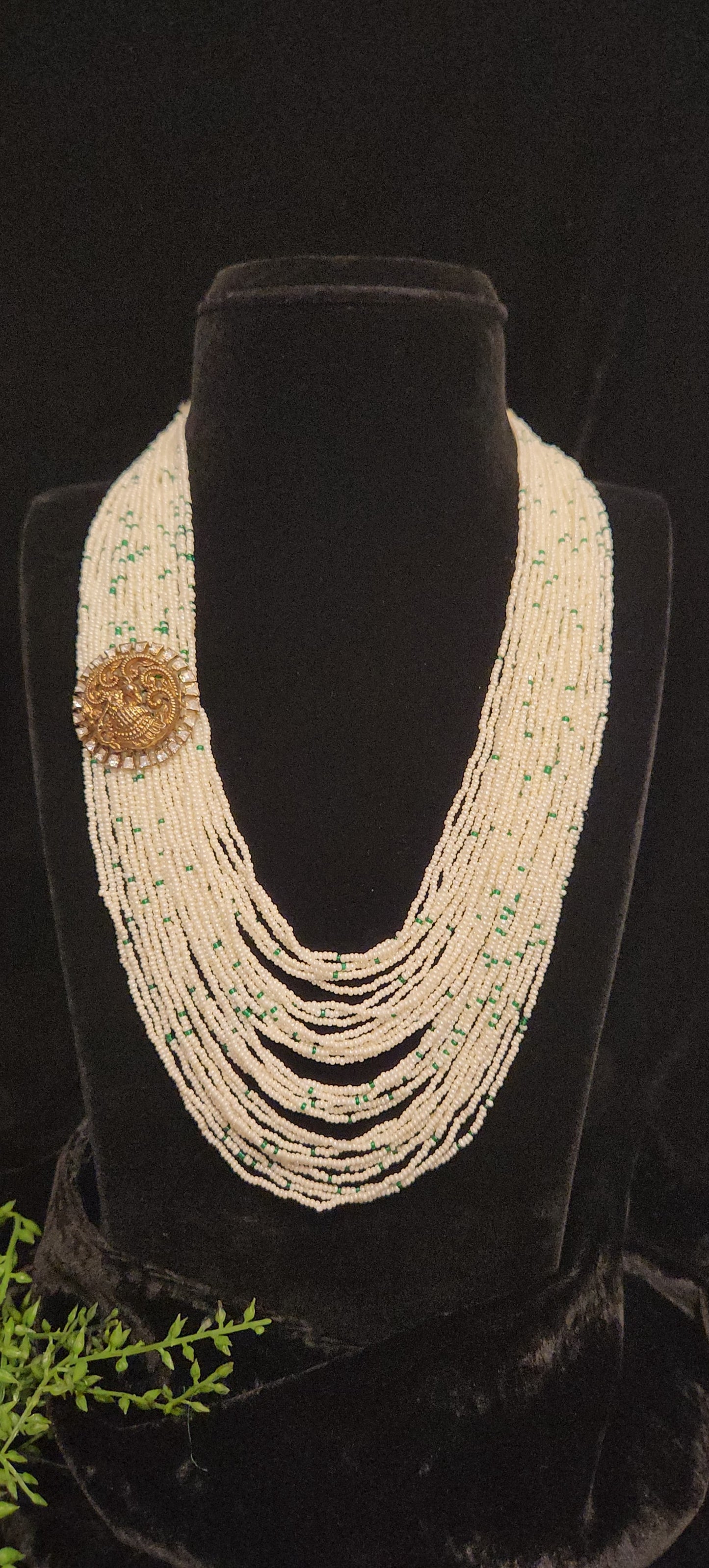 92.5 Silver White & Emerald Bead Haram