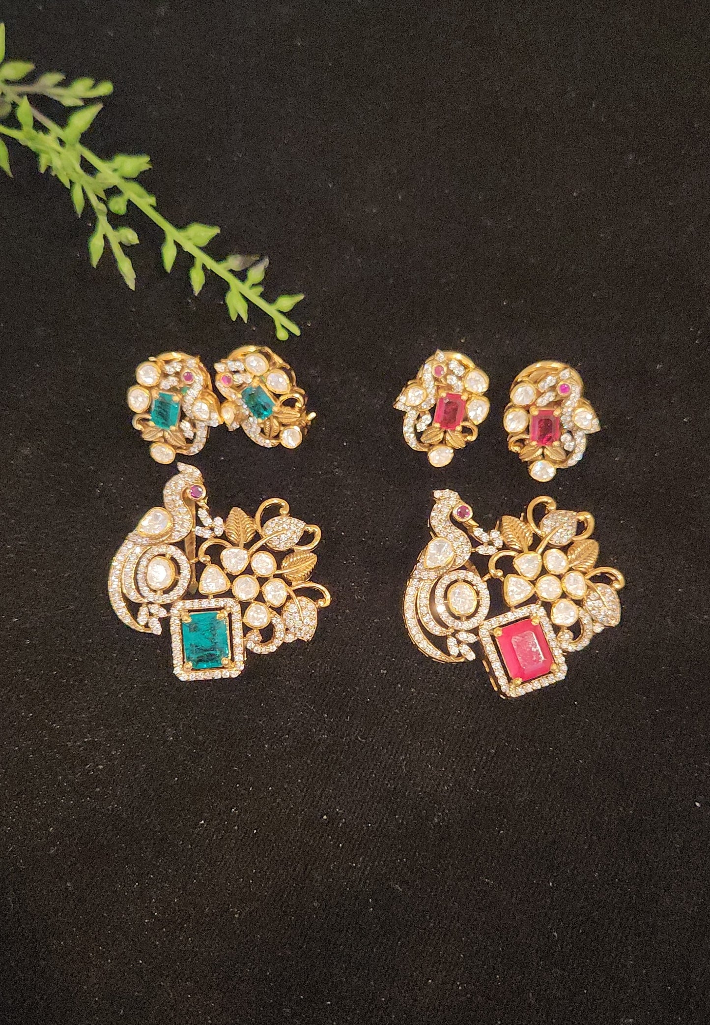 92.5 Silver Regal Peacock Pendant Kante Set