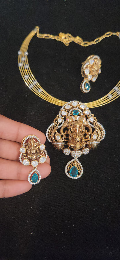 92.5 Silver Divine Ganesh Pendant Kante Set