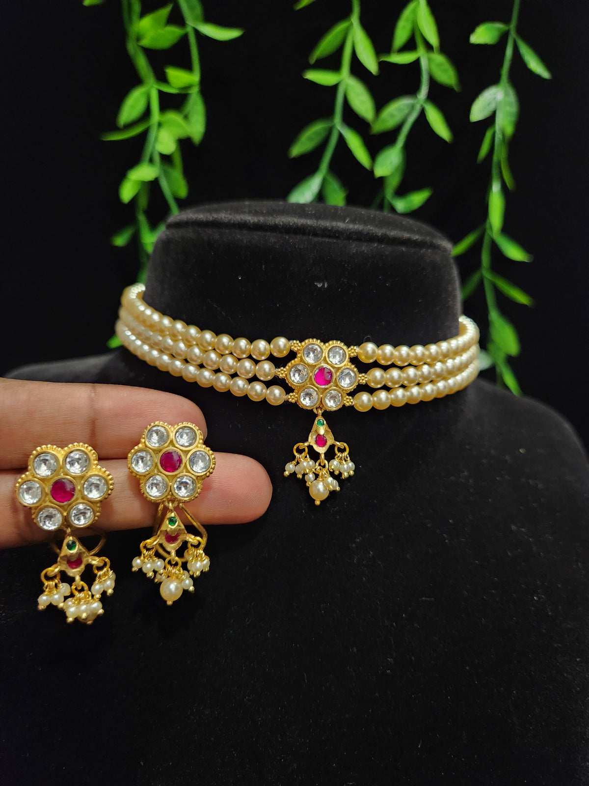92.5 Kundan Pearl Beaded Choker Set