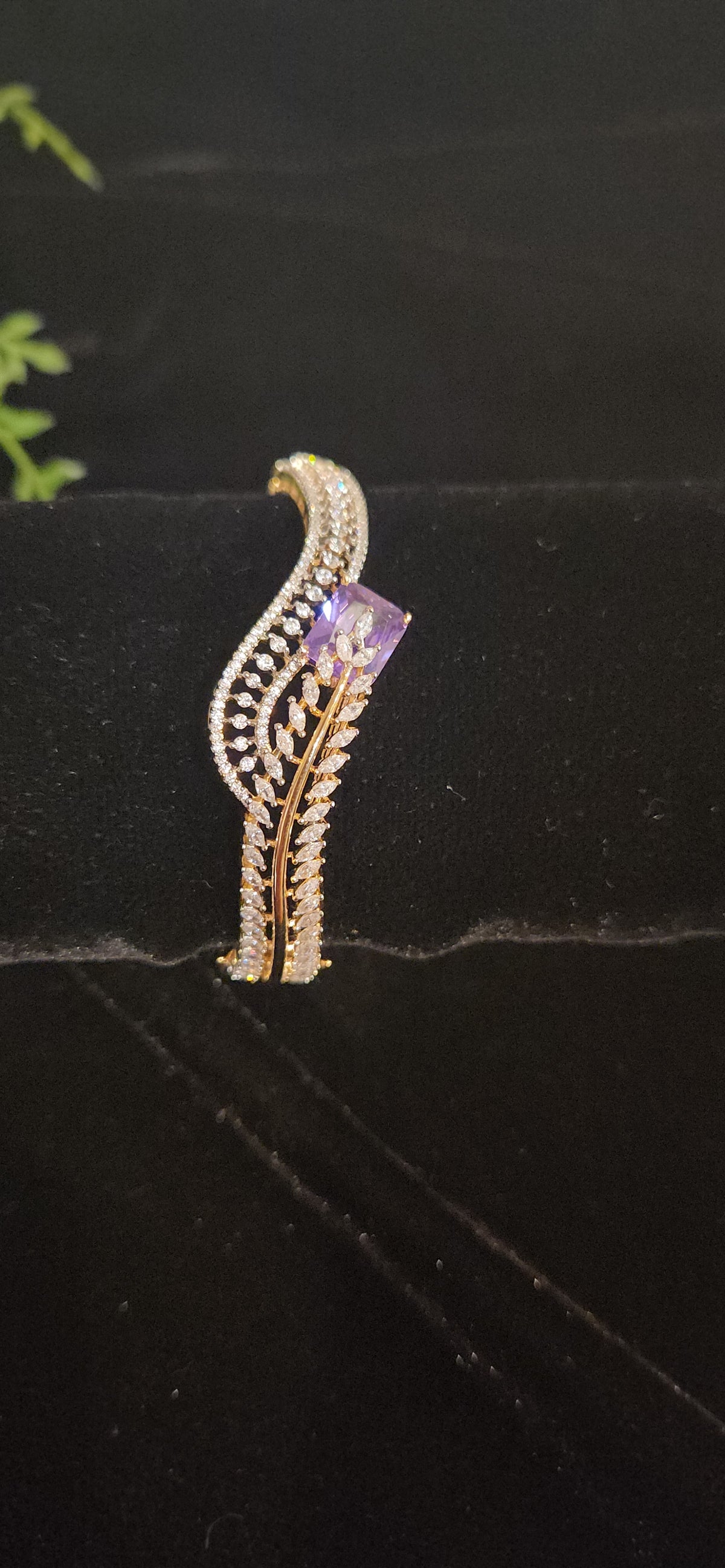 Leaf Vine Designer Stone Bracelet