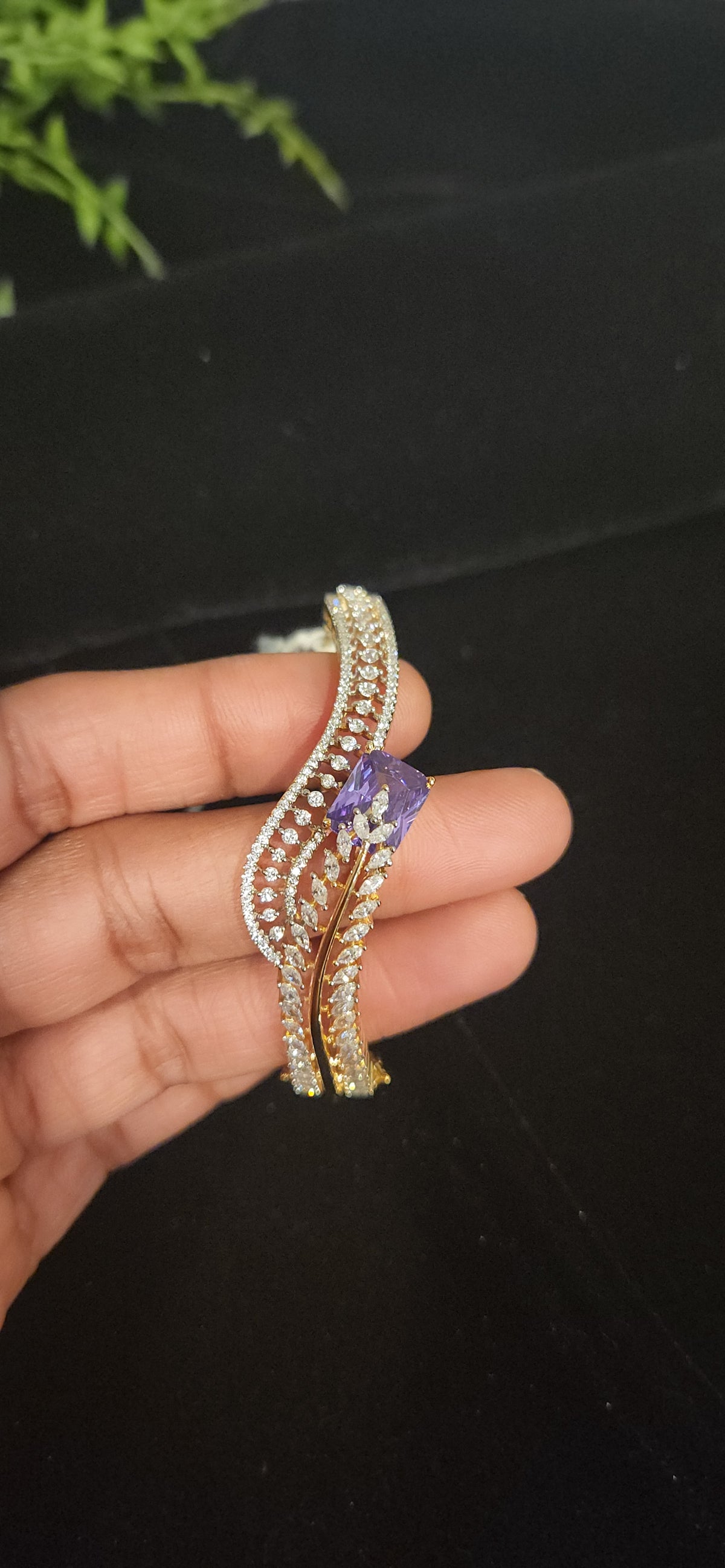 Leaf Vine Designer Stone Bracelet