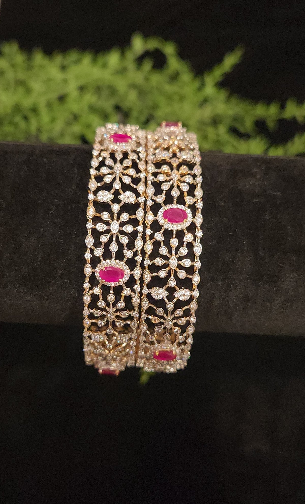 Emerald Radiance Bangles