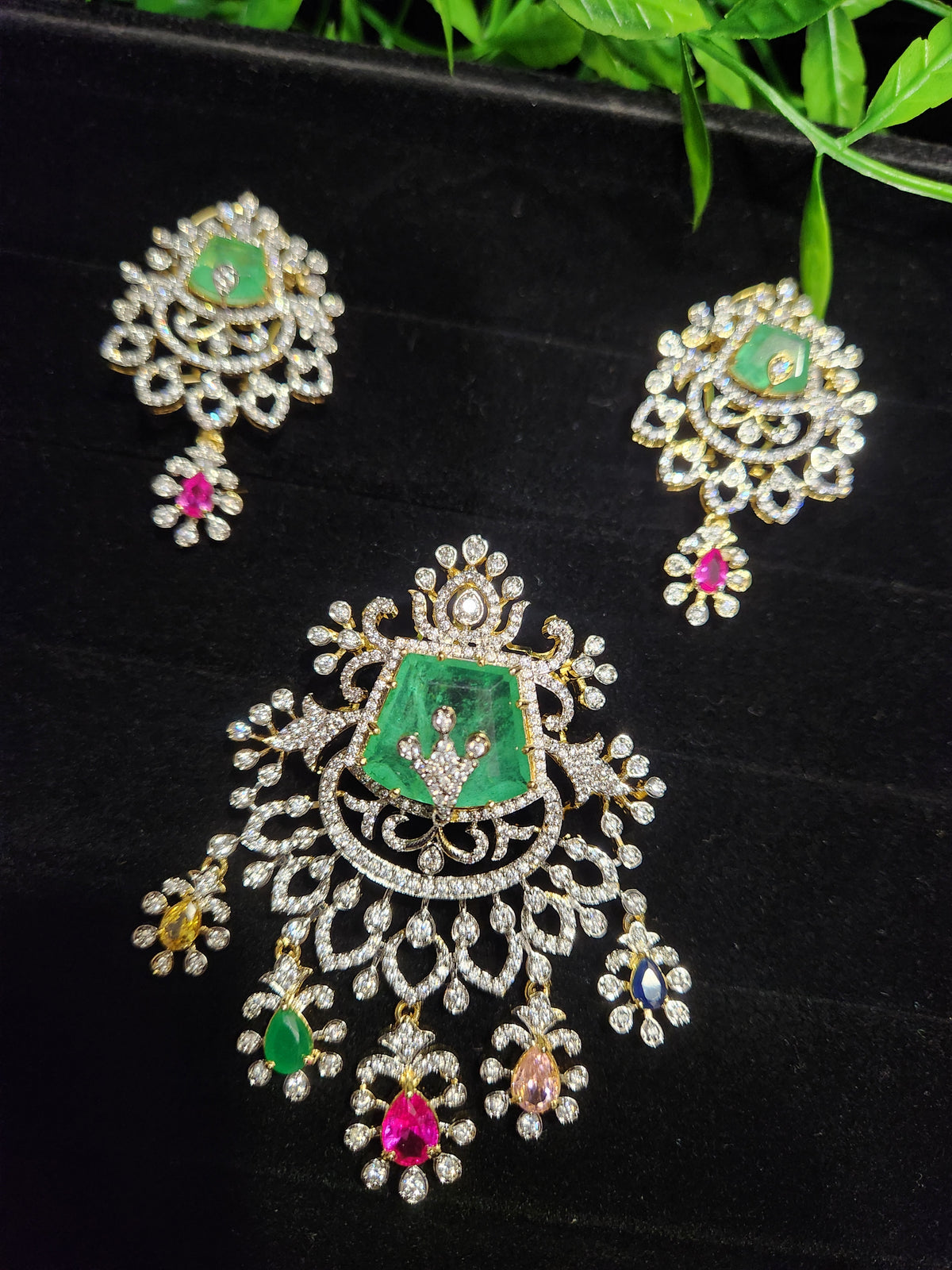 Diamond Finish Floral Pendant Set in Pastel Shades