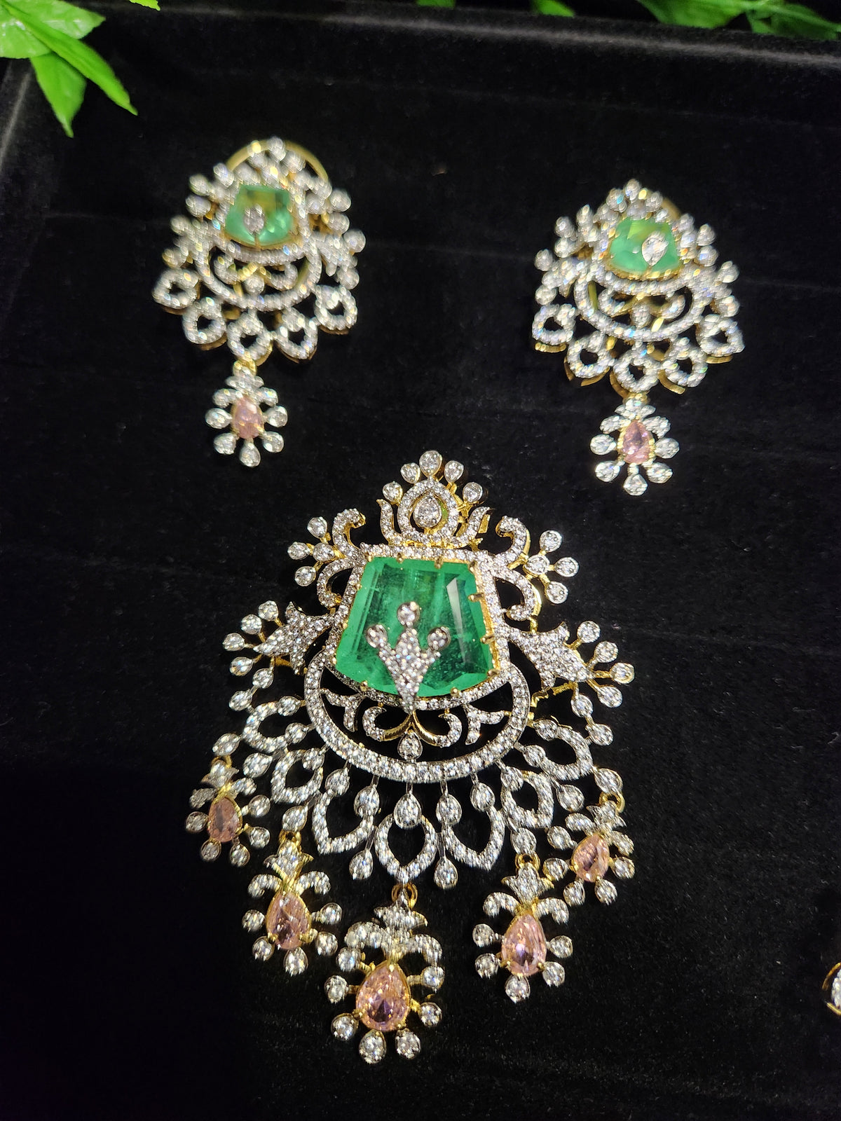 Diamond Finish Floral Pendant Set in Pastel Shades