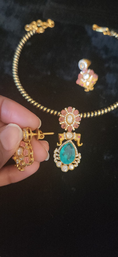 Cute Elephant and floral pendant set