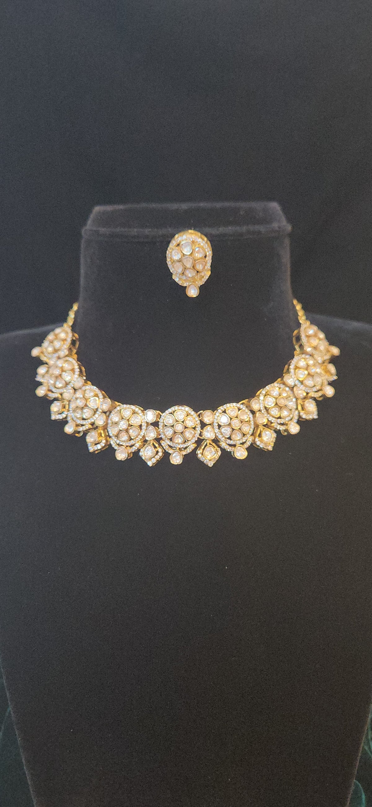 Floral Moissanite Neutral Choker Set